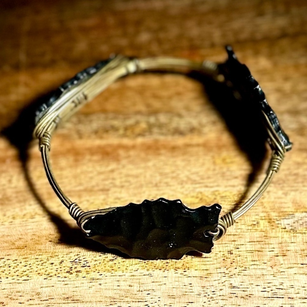 Bourbon and Bowties Bangle Bracelet, Black arrowhead